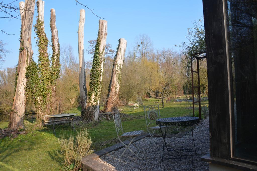 Chambres D'Hotes, Gites La Petite Madeleine La Madelaine-sous-Montreuil Екстериор снимка