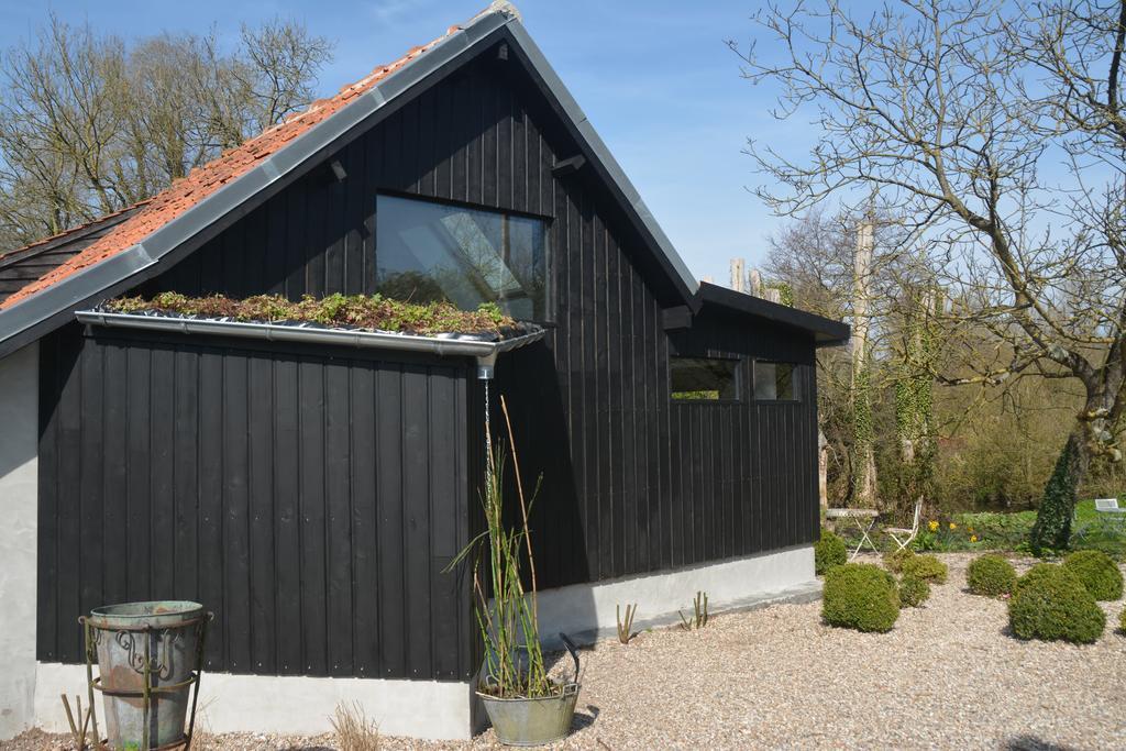 Chambres D'Hotes, Gites La Petite Madeleine La Madelaine-sous-Montreuil Екстериор снимка
